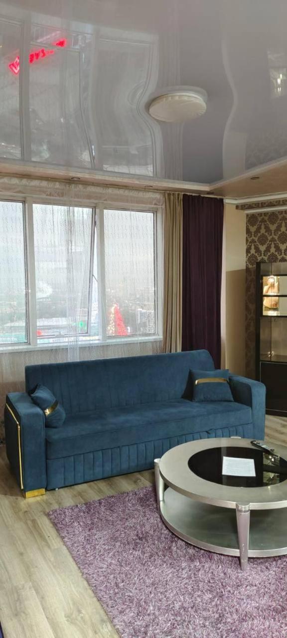 Nurly Tau 2Room Apartments アルマトイ エクステリア 写真