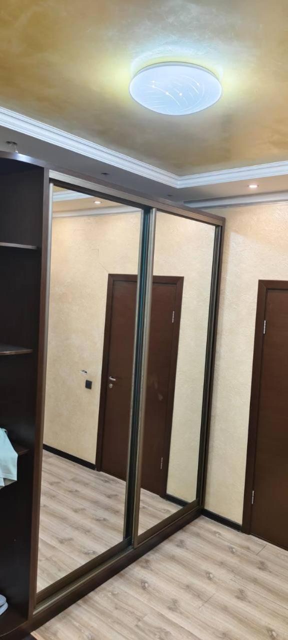 Nurly Tau 2Room Apartments アルマトイ エクステリア 写真